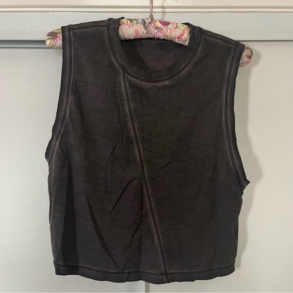LULULEMON Broken Beats Tank
Washed Dark Grey - Picture 4 of 6